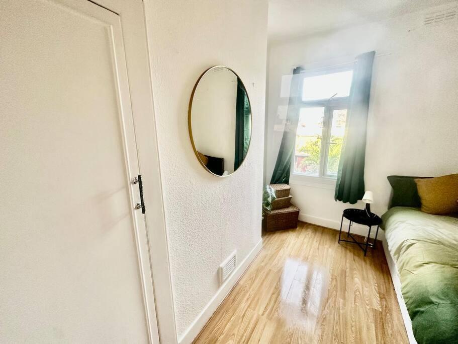 Cosy Two Bedroom Apartment,Se13 Londra Dış mekan fotoğraf